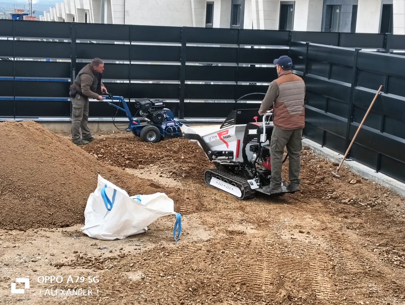 Preparación de terreno con maquinaria
